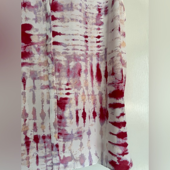 NWOT NYDJ Sleeveless Pintuck Blouse - Picture 2 of 16